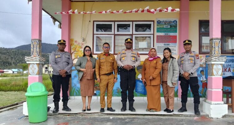 Kapolres Pegaf Kompol Bernadus Okoka Canangkan Program Polisi Cilik di Pegunungan Arfak