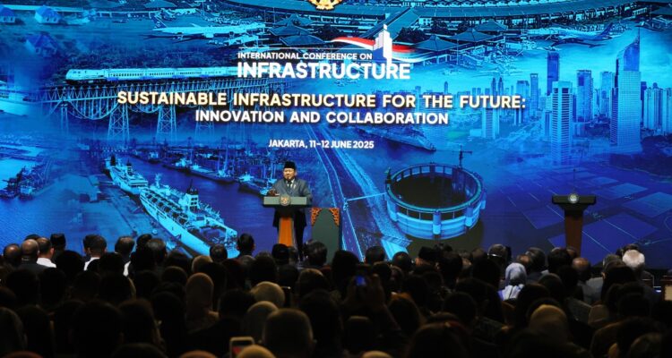 Menteri dan Wamen ATR / BPN Hadiri Penutupan ICI 2025 Oleh Presiden RI Prabowo Subianto