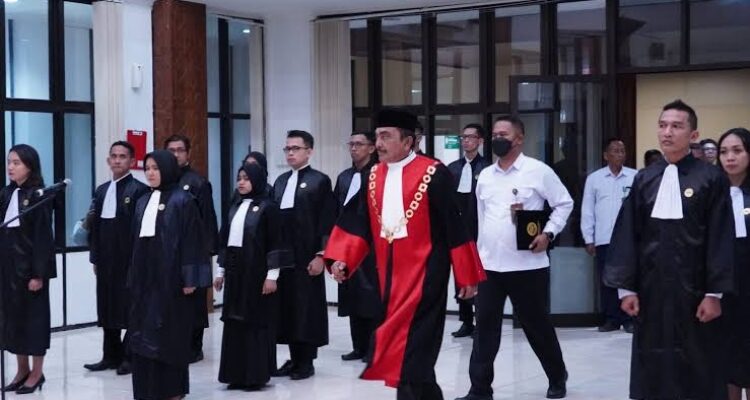 Hari Bersejarah! 30 Advokat Muda FAMI Diambil Sumpahnya di Pengadilan Tinggi Yogyakarta