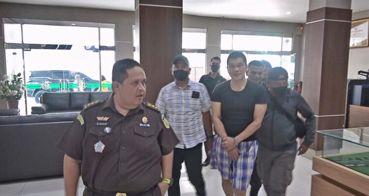 Tim Tangkap Buron Kejati Sumatera Utara Ciduk Terpidana Penipuan “Selamat Ang” Di Kota Tanjung Balai