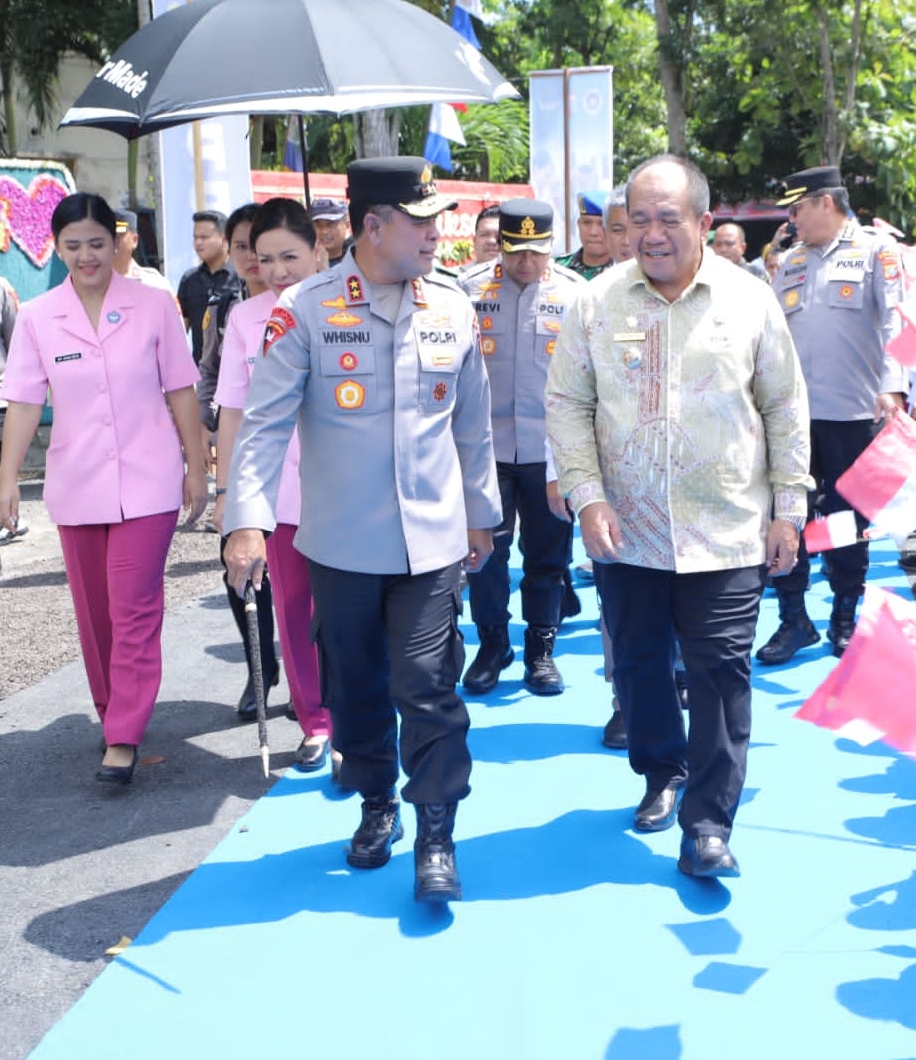 Perkuat Kolaborasi Pemenuhan Gizi Anak, Kapolda Sumut Didampingi Bupati Asahan Perkuat Kolaborasi Pemenuhan Gizi Anak, Kapolda Sumut Didampingi Bupati Asahan Resmikan SPPG di Polsek Simpang Empat