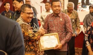 Lingga Raih Predikat Kabupaten Informatif, Cermin Komitmen pada Keterbukaan Informasi Publik