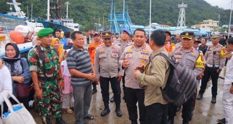 Menjaga Gerbang Laut Perbatasan, Kapolres Anambas Pastikan Mudik Nataru Aman dan Nyaman