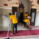 Sambut Ramadhan 1447 H, Polsek Belawa Gelar Aksi Bersih Masjid Bersama Warga