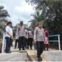 Menembus Akses, Membuka Ekonomi: Kapolda Riau Tinjau Proyek Jembatan di Kampar