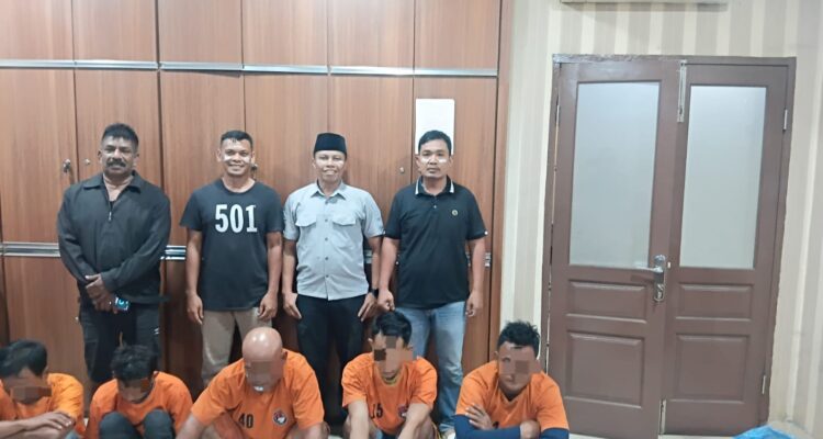 Grebek Kamar Kost yang Jadi “Sarang” Narkoba, Timsus Polres Asahan Amankan 5 Tersangka