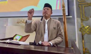 Ikuti Pengajian Tarawih di Masjid UI, Menteri ATR/BPN Bicara Sanad Keilmuan dan Etika Kepemimpinan