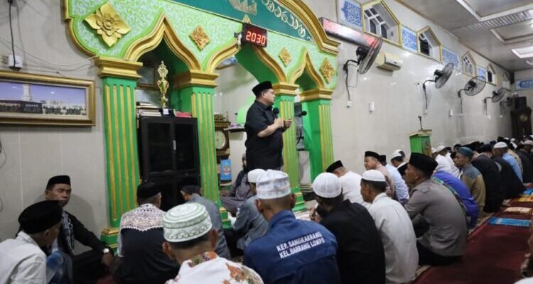 Safari Ramadan di Pulau, Munafri Arifuddin Siapkan Program Pete-pete Pulau dan Listrik 24 Jam