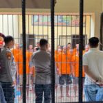 Pastikan Standar Keamanan, Kasat Samapta dan Kasat Tahti Cek Rutin Rutan Polres Wajo