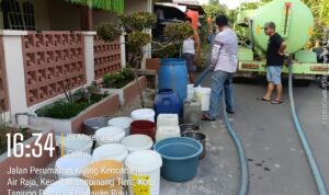 Di Tengah Kekeringan, Warga Tanjungpinang Bertahan dari Krisis Air Bersih