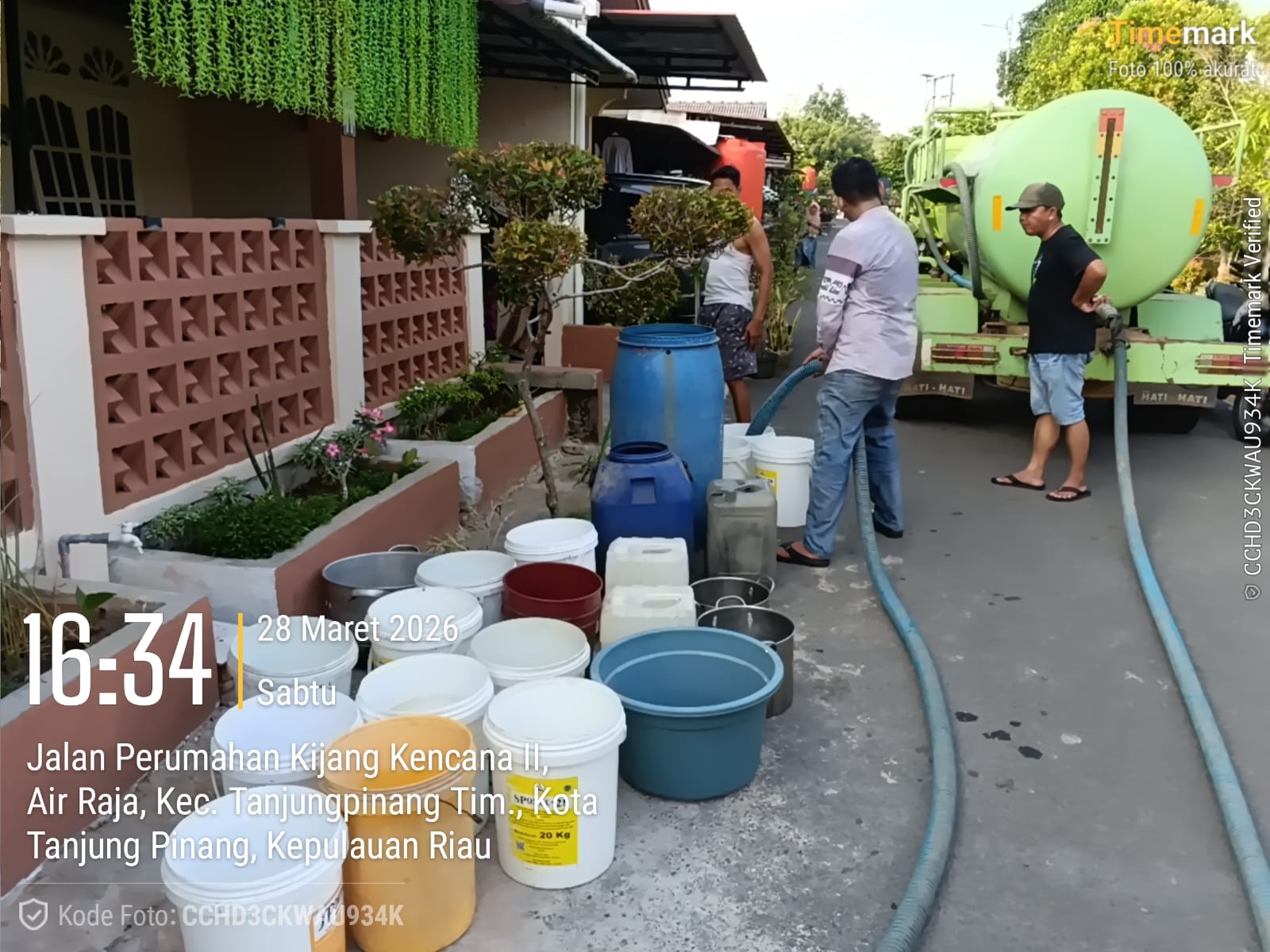 Di Tengah Kekeringan, Warga Tanjungpinang Bertahan dari Krisis Air Bersih Di Tengah Kekeringan, Warga Tanjungpinang Bertahan dari Krisis Air Bersih